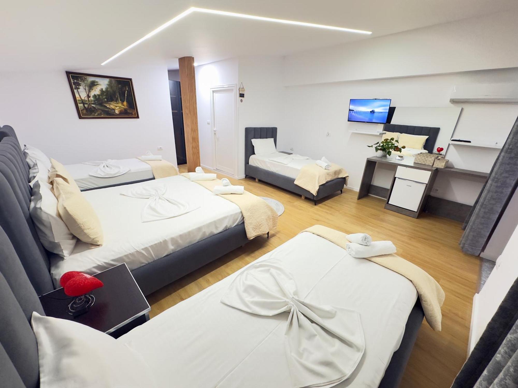 Alesio Guest House Kruje Exterior photo